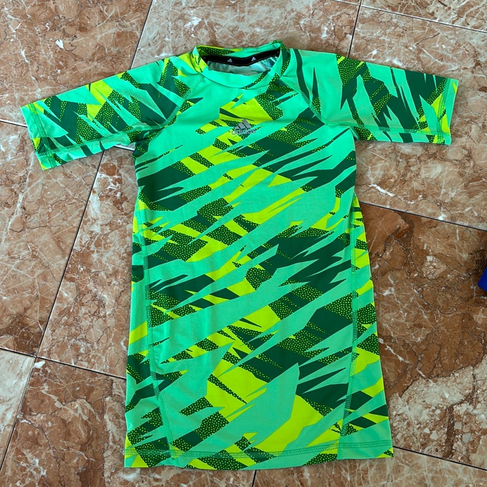 Adidas green  climalite rashguard kids sz M 10-12
